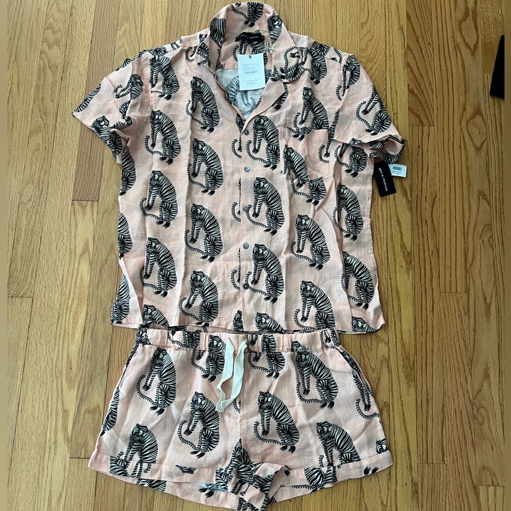 Desmond & Dempsey Tiger-Print Linen PJ’s  Short woman’s  - Pink Multi- Size XL